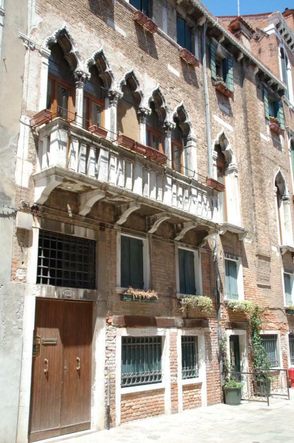 Residenza Ofelia Apartment Venice Exterior photo